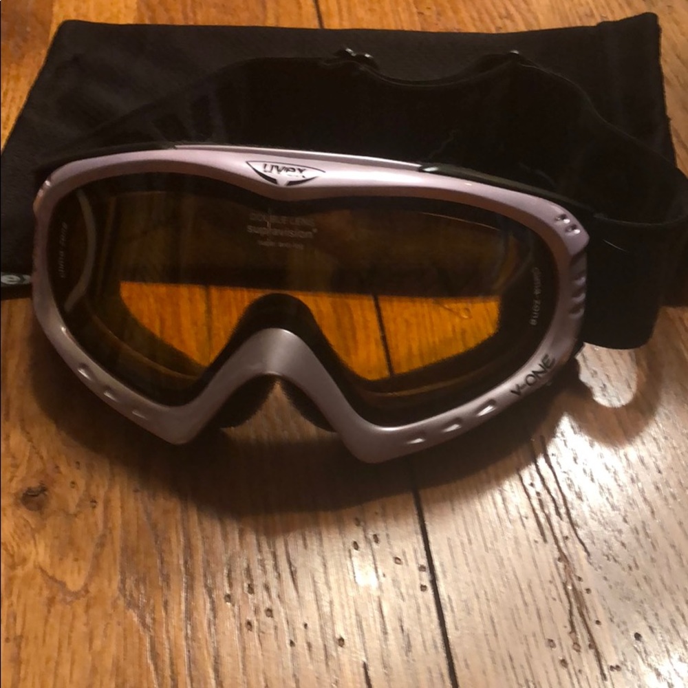 Uvex ski goggles
